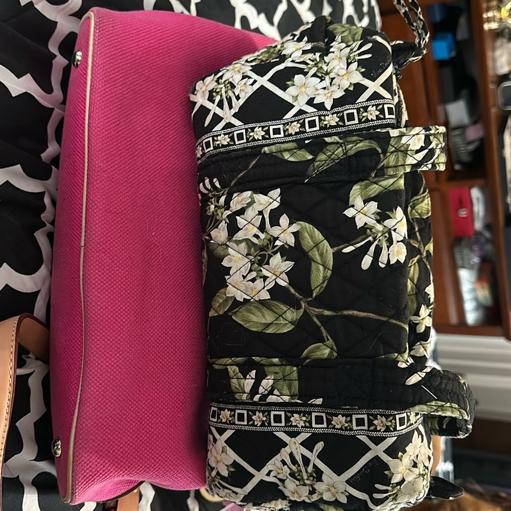 VERA BRADLEY. I love her bags.